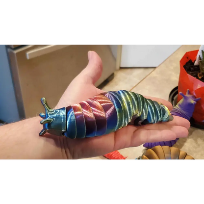3D Printed Articulated Fidget Slug