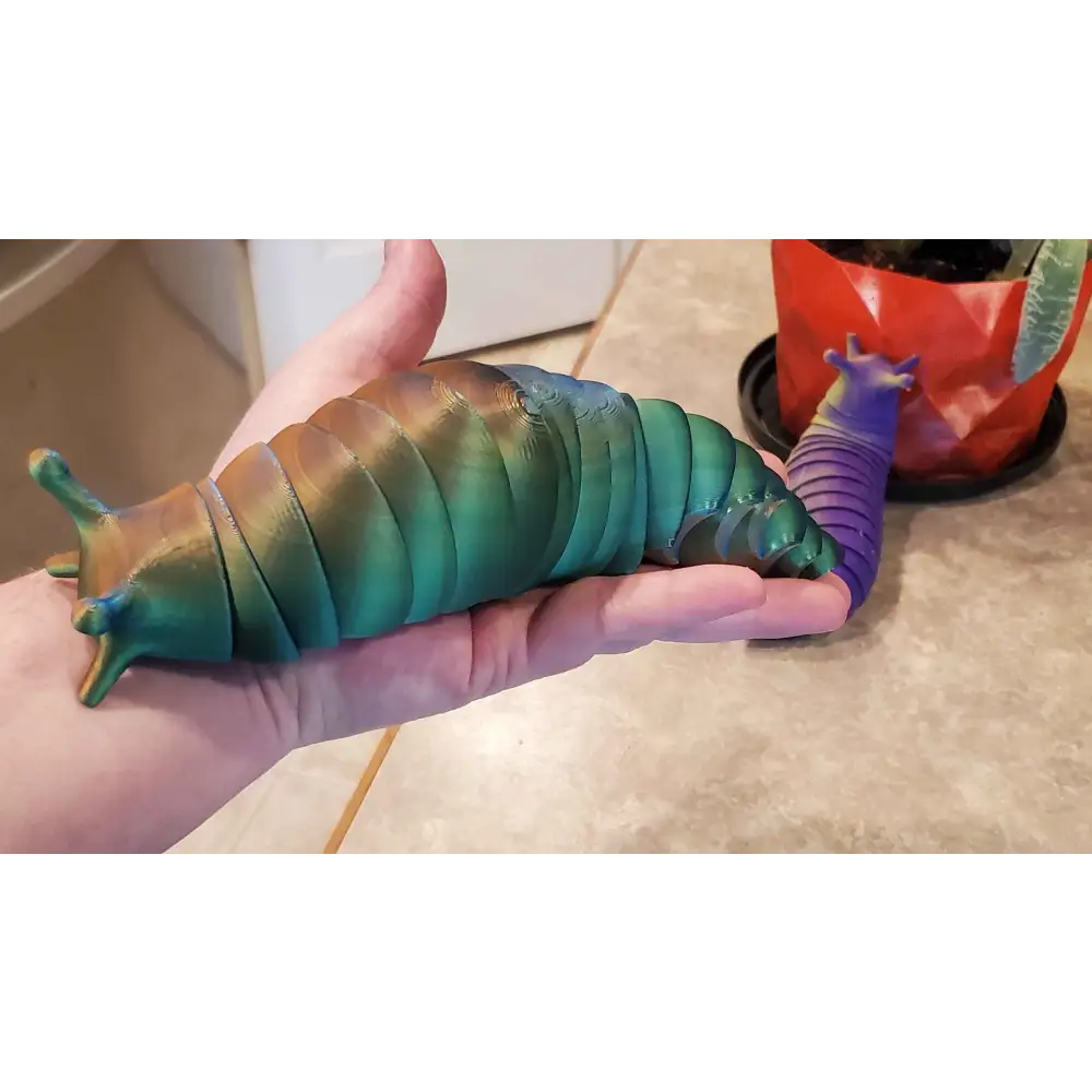 3D Printed Articulated Fidget Slug