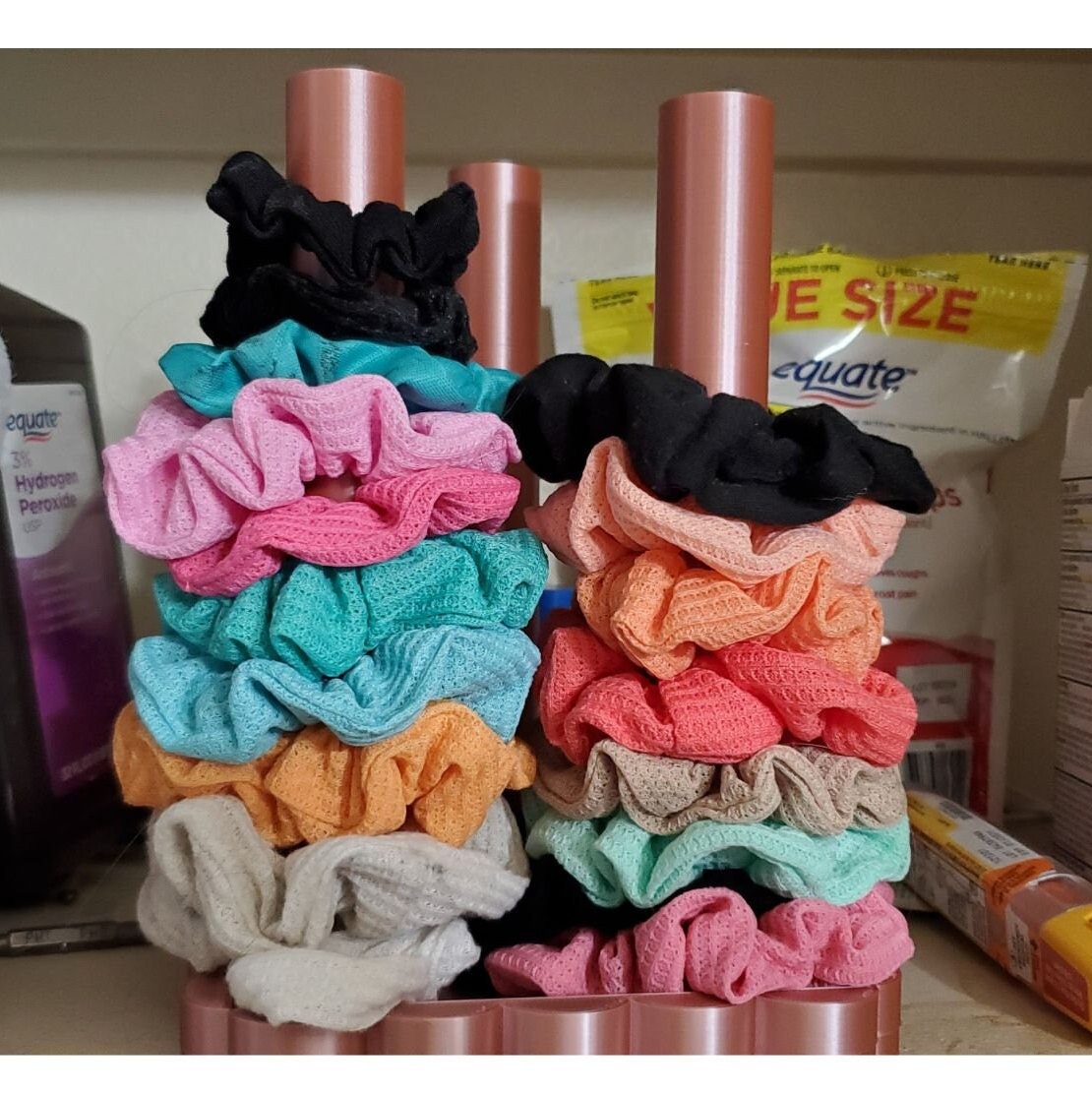 Scrunchies Holder, 3d Printed, Scrunchies Storage, bathroom decor, hai ties holder, hair ties storage, bathroom organizer, Scrunchie Stand