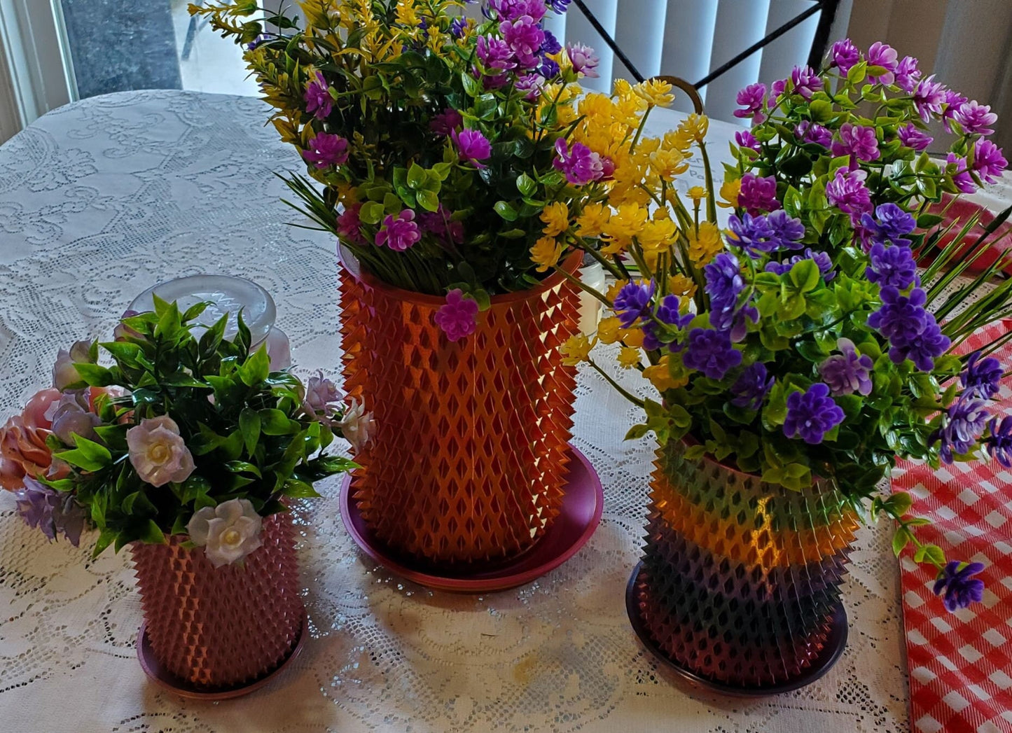 Indoor Spiked Planter Pot with Drainage- 3D Printed