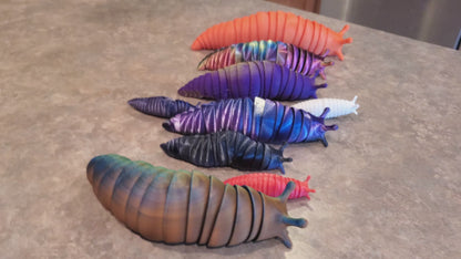 3D Printed Articulated Fidget Slug